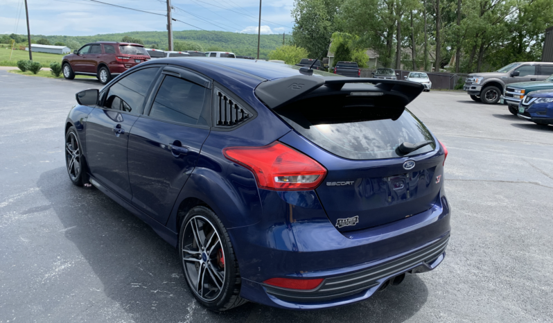 2016 Ford Focus ST full