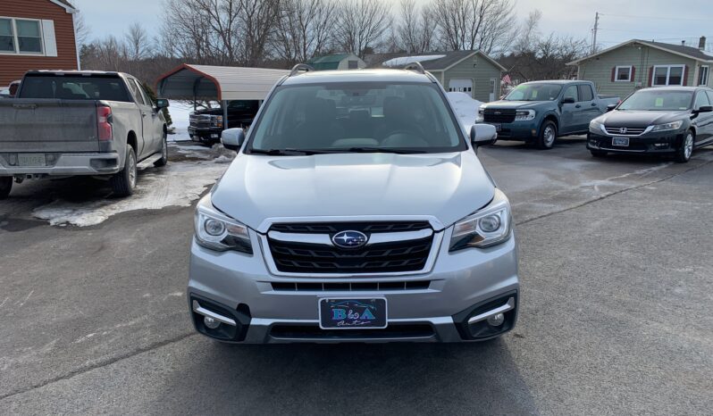 2018 Subaru Forester Touring full