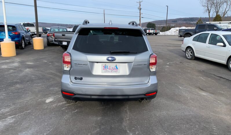 2018 Subaru Forester Touring full