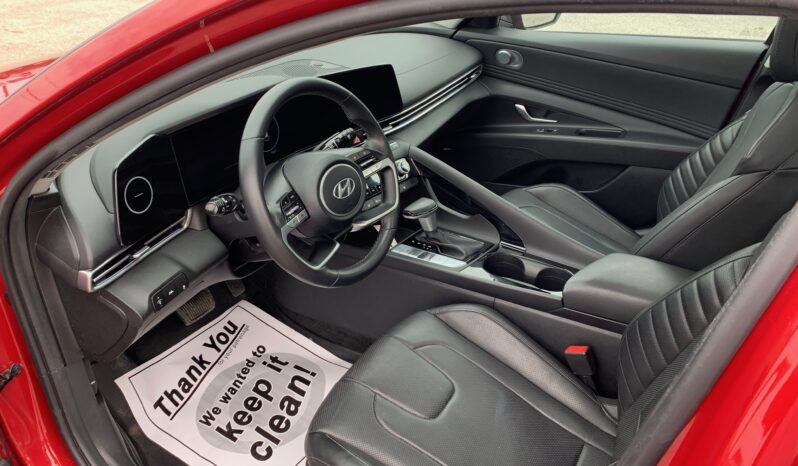 2023 Hyundai Elantra Limited full